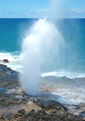 Photo of Spouting Horn from the parking lot